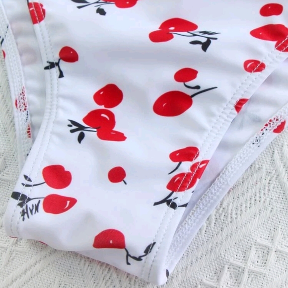 Cherry Print High Waist Bakini - Picture 5 of 6